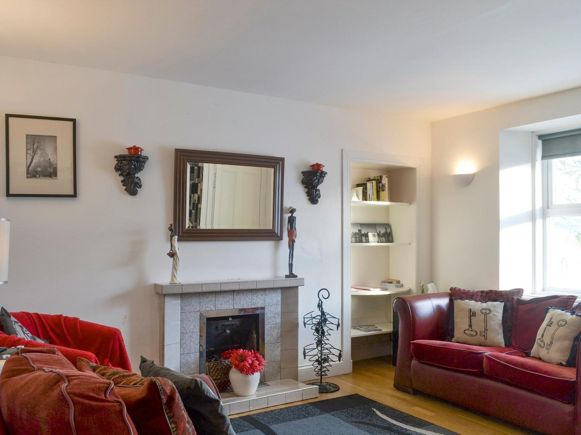 Checkers Cottage - Beaufort Estate Belladrum ภายนอก รูปภาพ