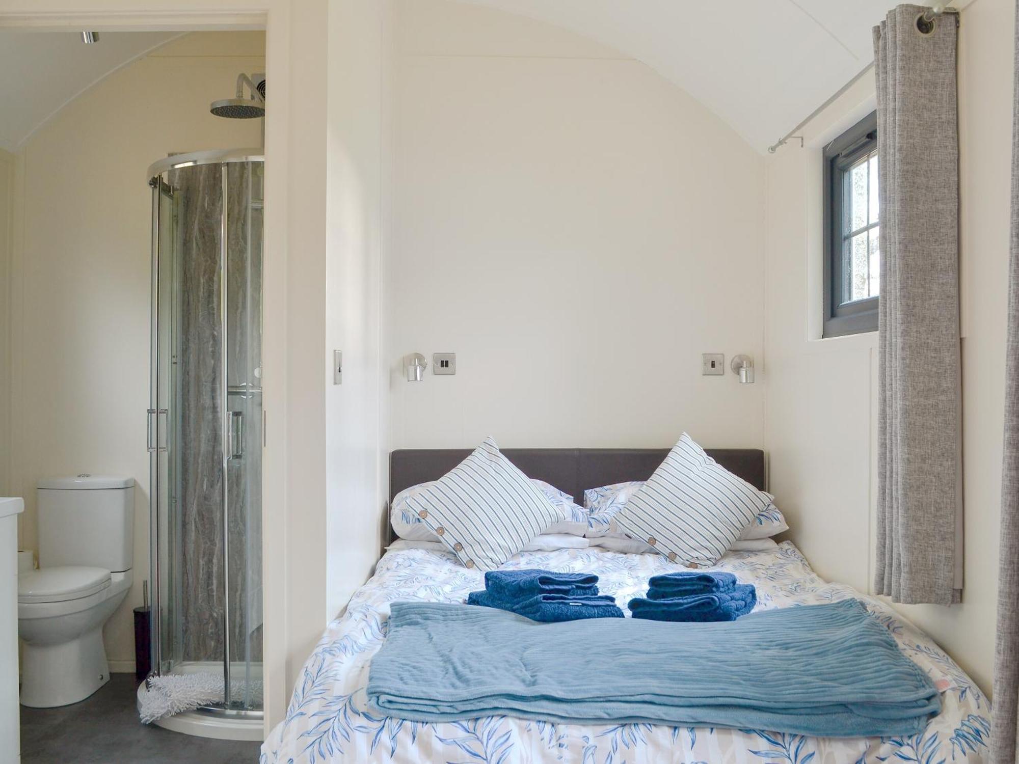 Checkers Cottage - Beaufort Estate Belladrum ภายนอก รูปภาพ